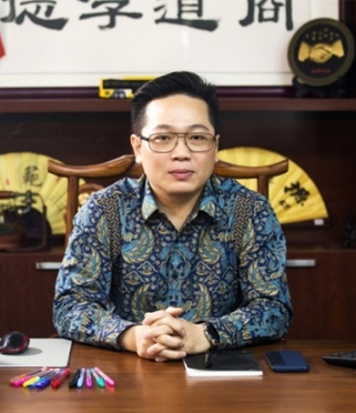 范源洺<i>/創始人、董事長</i>